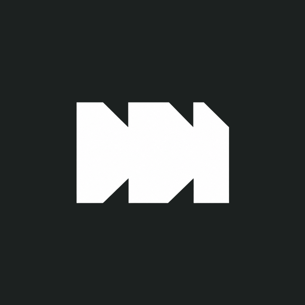 Magnetic logo